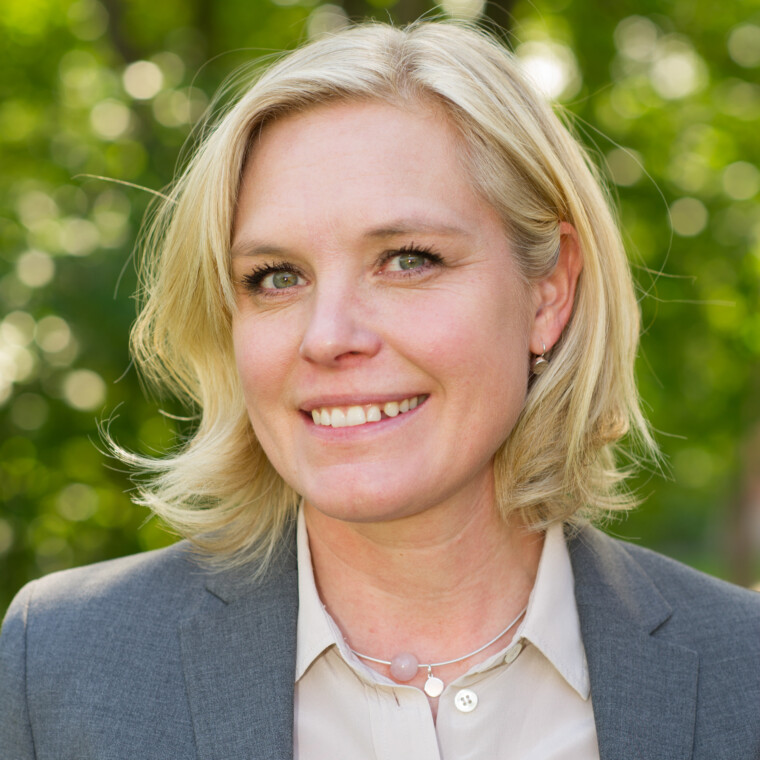 Prof. Dr. Karin Lore – KI